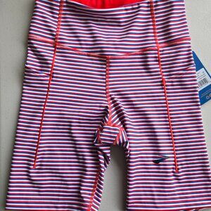 Brooks Method 8" shorts